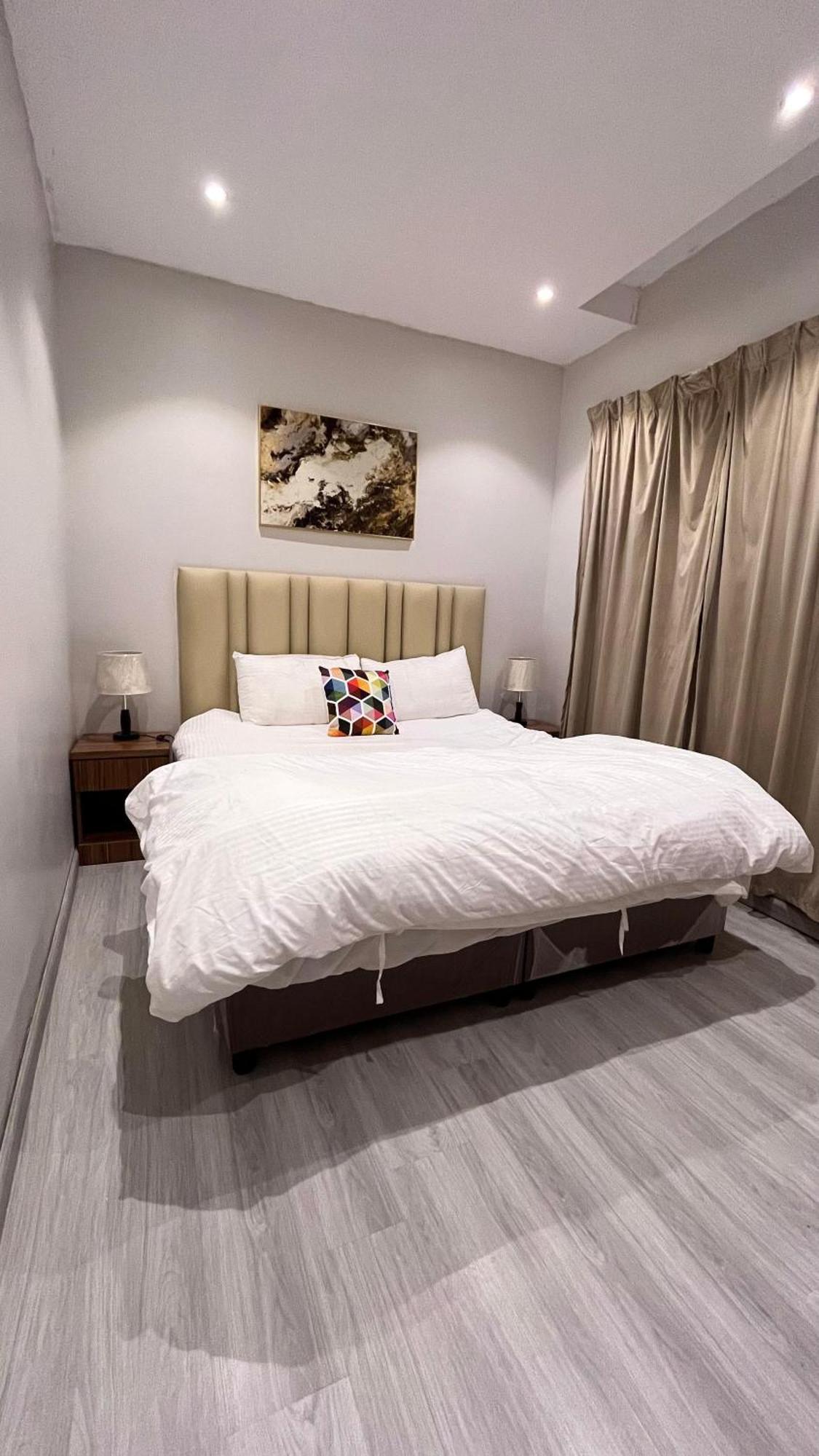 Modern Residential By Vacantals